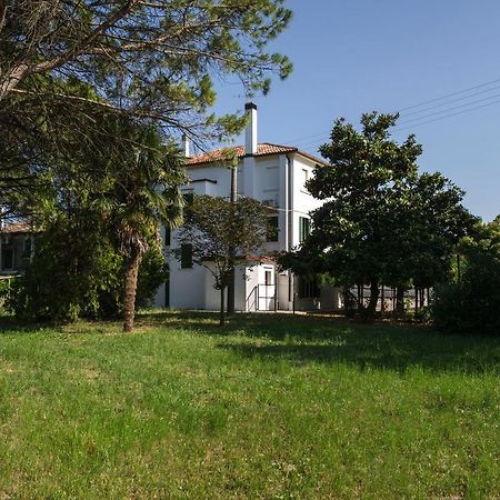 Вилла Casa Sincielli Каорле Экстерьер фото