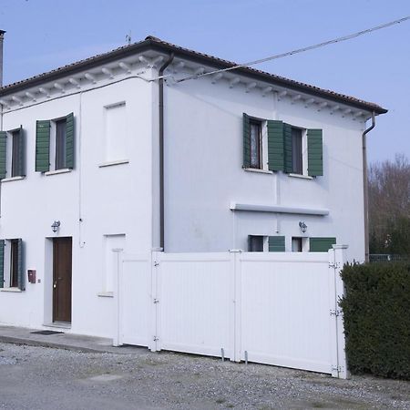 Вилла Casa Sincielli Каорле Экстерьер фото