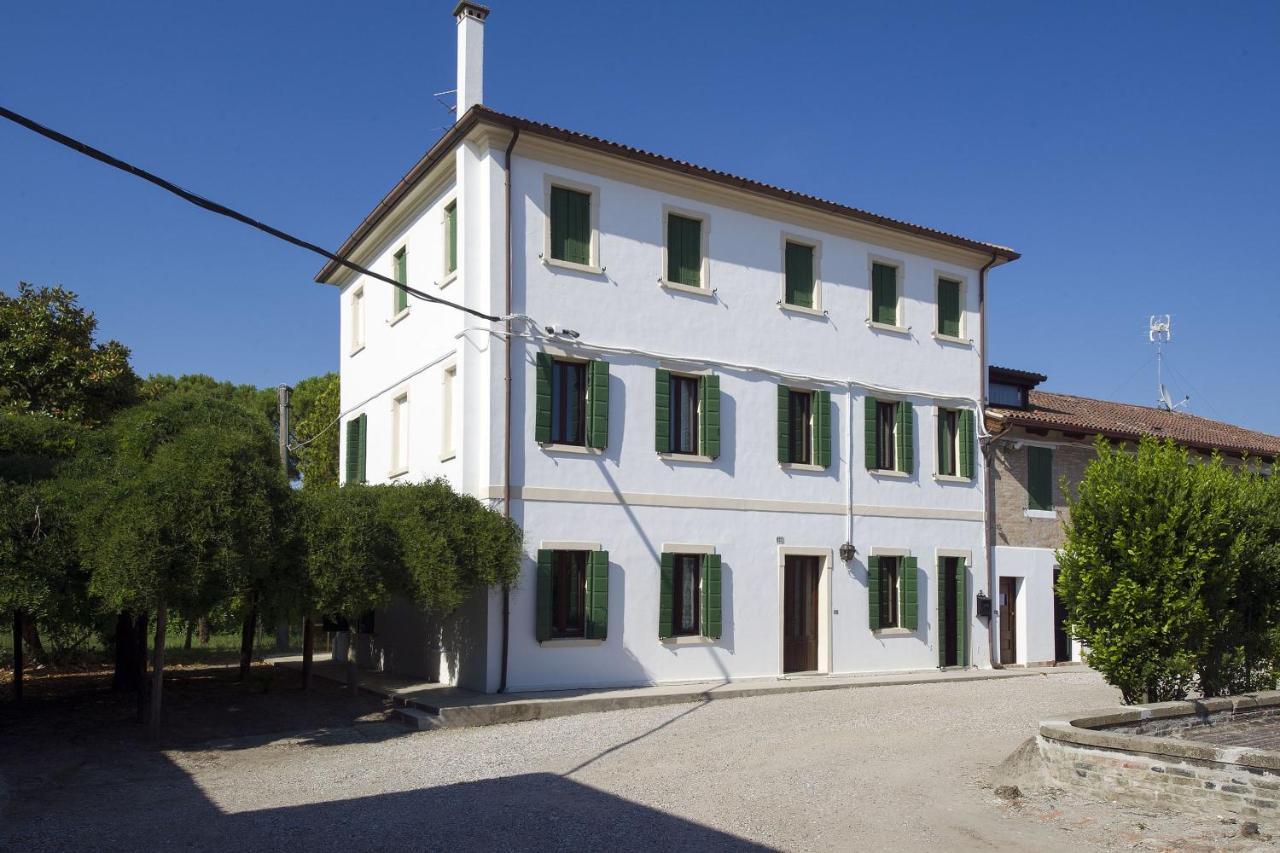 Вилла Casa Sincielli Каорле Экстерьер фото