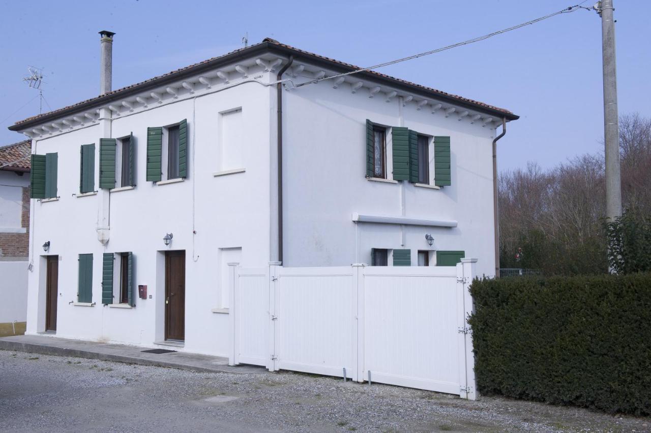 Вилла Casa Sincielli Каорле Экстерьер фото